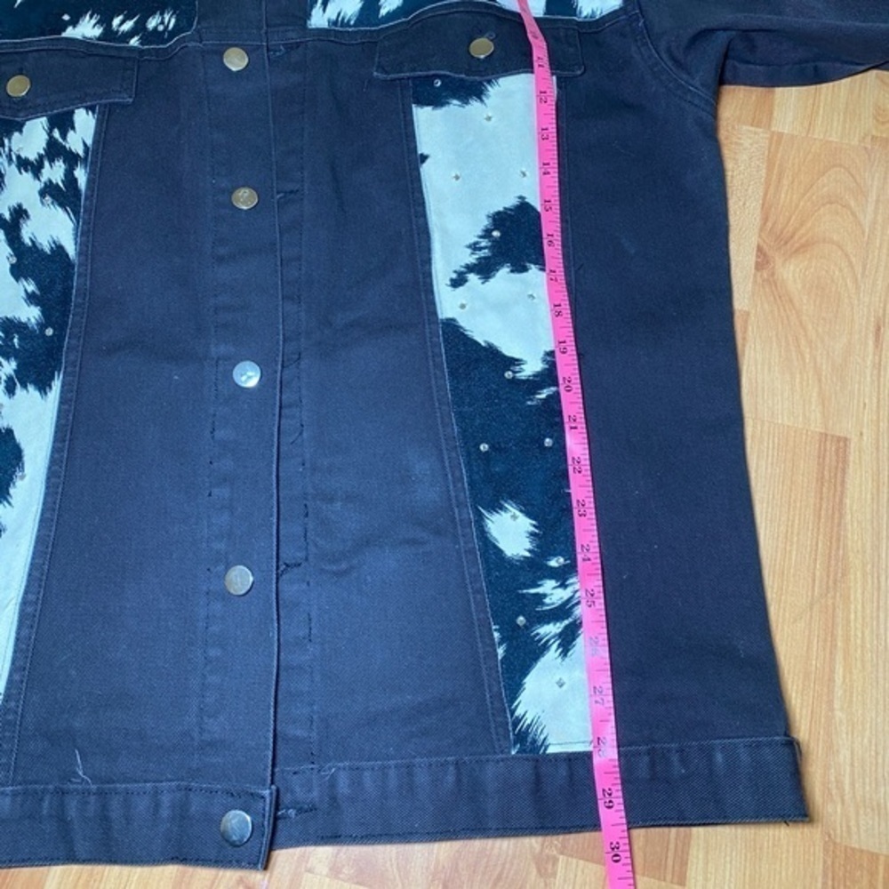 DAVID David vintage coastal cowgirl denim rhinestone cow print oversized jacket - Picture 9 of 13